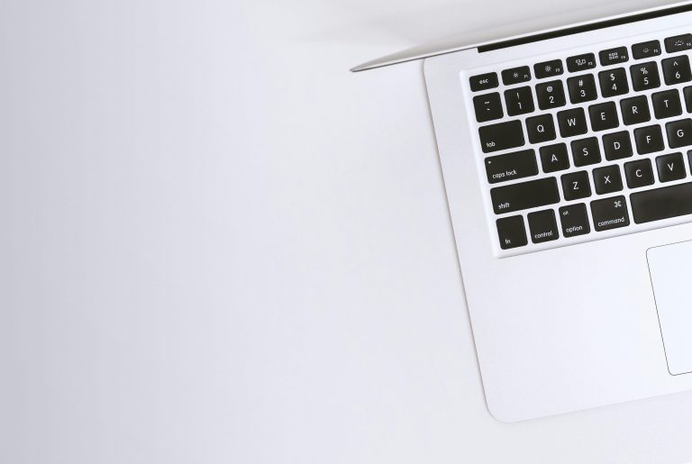 Feedback Pengguna dalam Pengembangan Website